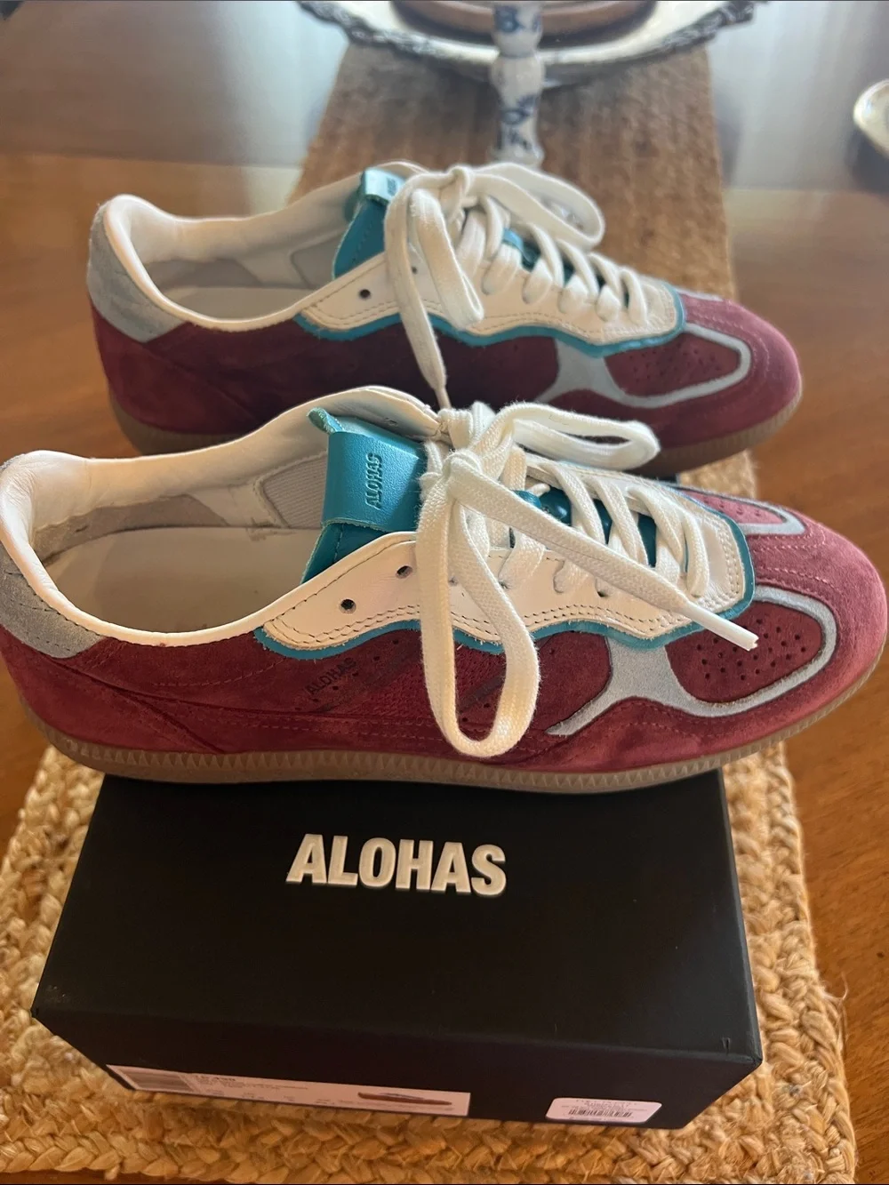 Alohas Rife Burgundy Leather Sneakers SZ 38, 7-7.5